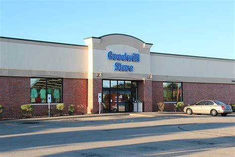 Goodwill bettendorf - Get your Goodwill date night challenge on with us and WLLR. We’re at the Bettendorf store until 1 today. They are also doing drawings for Brewed live...